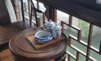 Zhouzhuang Xiushuixuan Linhe Gudian Boutique Hostel