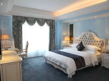 Tianyi International Hotel (Zhongshan Tanzhou Commercial Center)