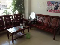 Happy Migratory Bird Family Hostel - Alloggi