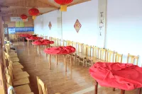 Lugu Lake Hualou Hotel
