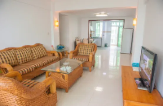 Haibian Dujiawu Hotel (Sanya Dadonghai)