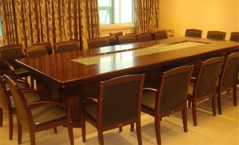 Harbour Impression Chain Hotel (Yuncheng Konggang)