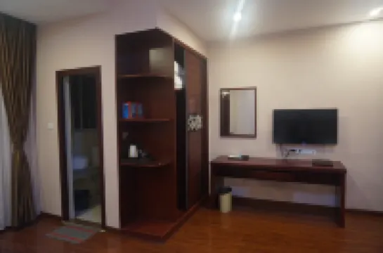 Yuquan Business Hotel