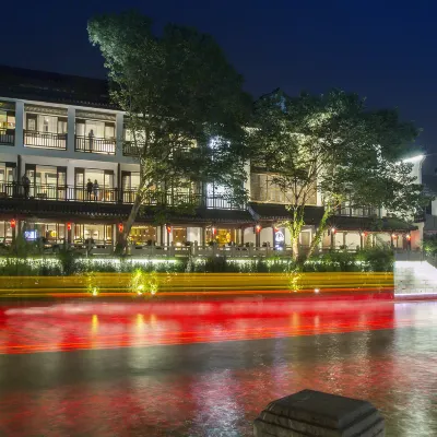 Yeboqinhuai SSAW BOUTIQUE Hotel(Jinling Calligraphy and Painting Academy) Hotels near Qin Huai