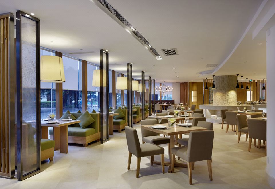 4. 에어랜드 호텔..