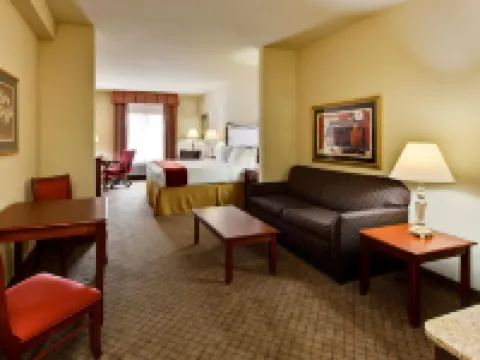 Holiday Inn Express & Suites MORRISTOWN by IHG Hotels in Hamblen County