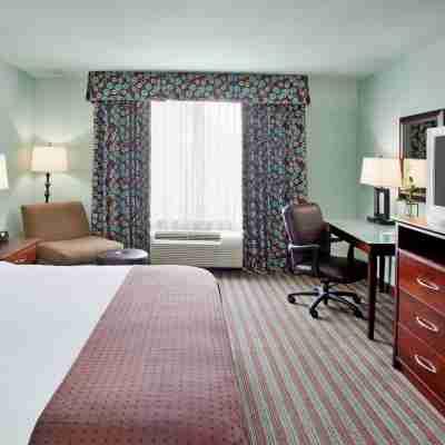 Holiday Inn & Suites Williamsburg-Historic Gateway Rooms