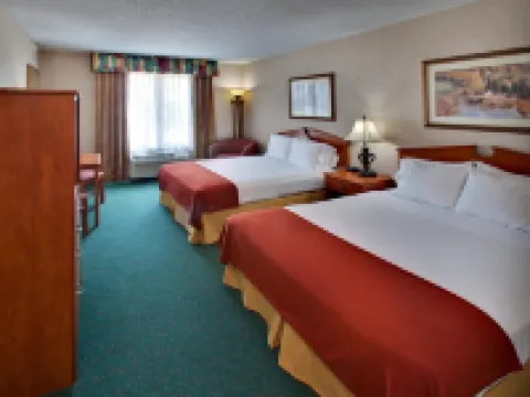 Holiday Inn Express & Suites VERMILLION by IHG Hotels in Clay County