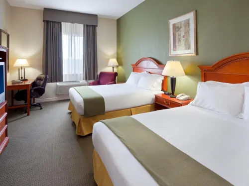 Holiday Inn Express & Suites 1000 Islands - Gananoque Hotels in Leeds and the Thousand Islands