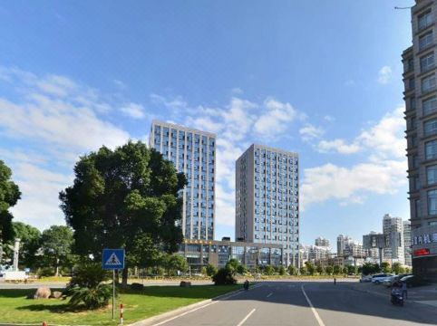 1. 싼유 인터내셔널..