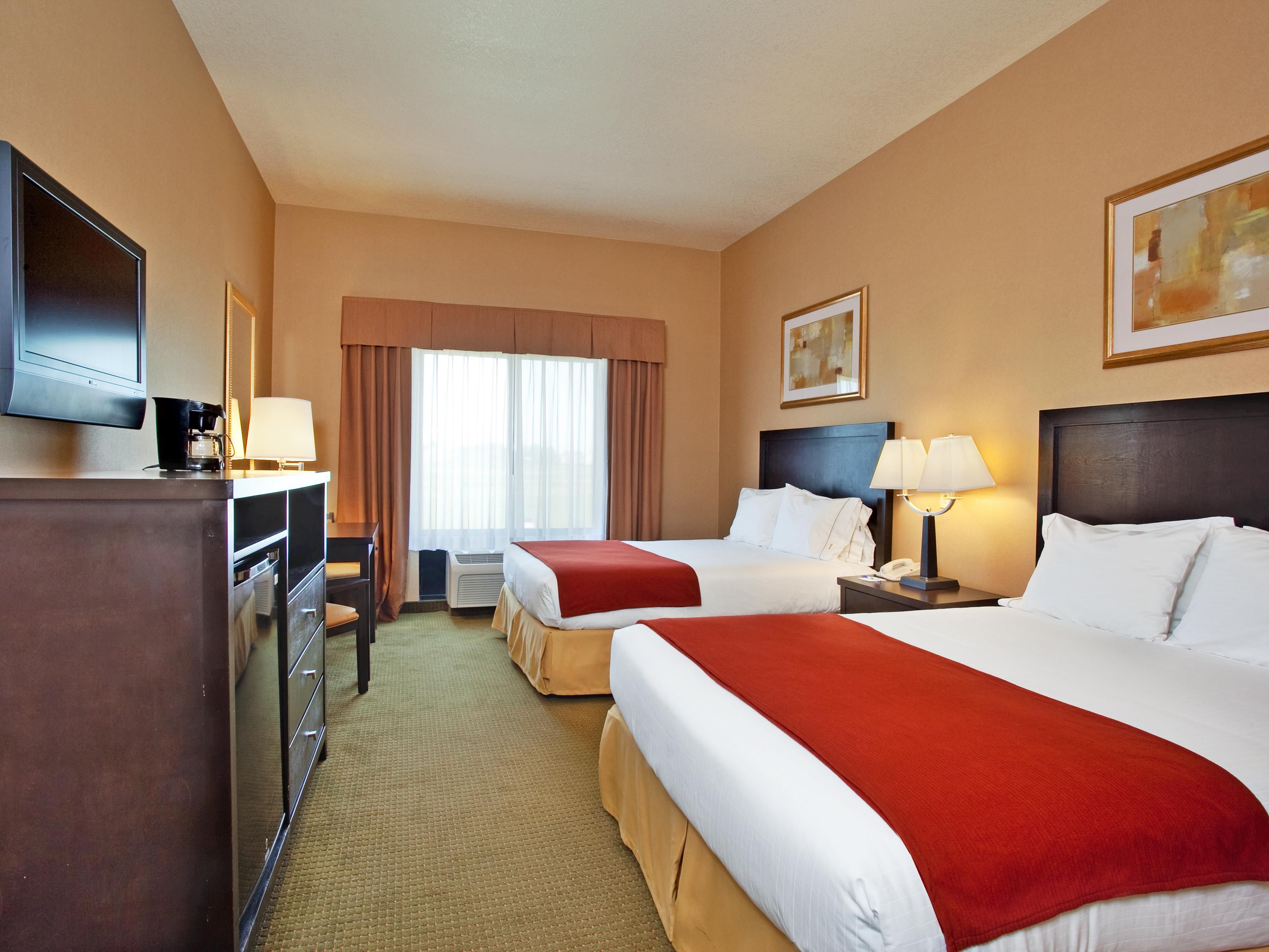 Holiday Inn Express Hotel and Suites Goodland