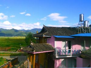 Lugu Lake Caohu Huayang Inn