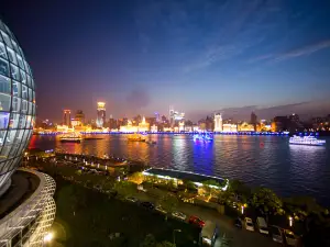 Oriental Riverside Hotel Shanghai (Shanghai International Convention Center)