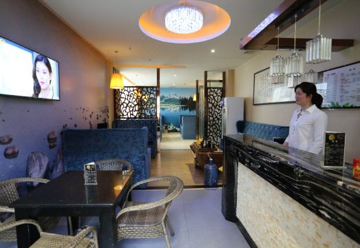 Xiaoyuan Hotel (Phoenix Nanhua Branch) Hotel Overview