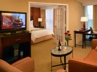 Chicago Marriott Suites O'Hare Hotels in Rosemont