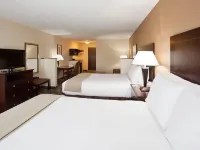 Holiday Inn Express & Suites Zanesville North Hotels in Falls Township
