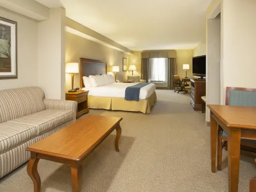 Holiday Inn Express & Suites CULPEPER by IHG Hotels in Culpeper