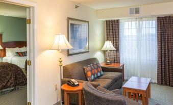 Staybridge Suites Fargo