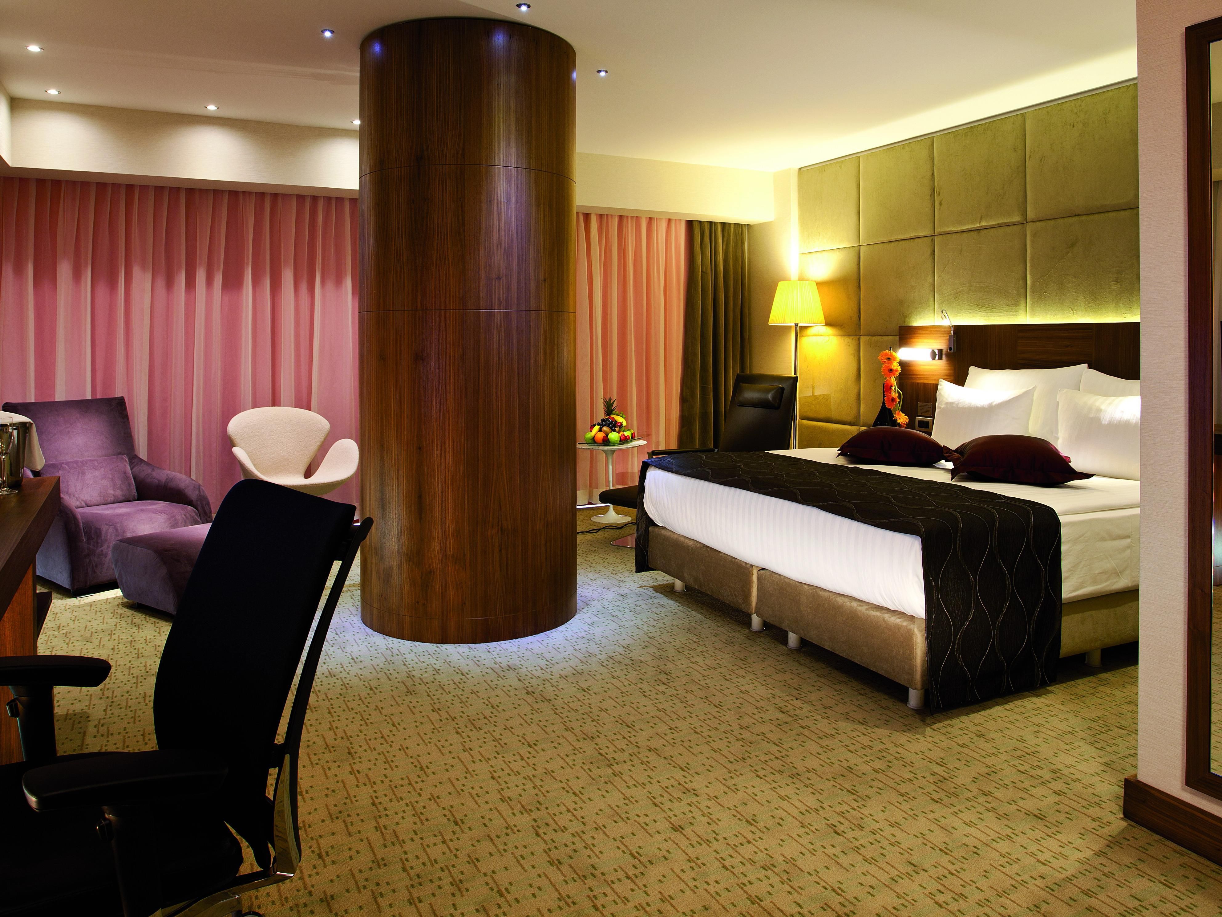 Crowne Plaza Istanbul - Harbiye (Crowne Plaza Istanbul Harbiye, an Ihg Hotel)