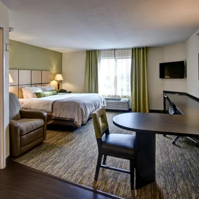Candlewood Suites MANHATTAN by IHG Hoteles cerca de Riley County Historical Museum