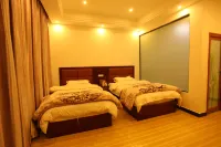 Luoping Yilv Sunshine Chinese Inn