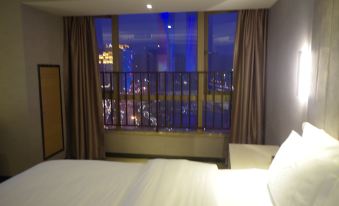 Lavande Hotel (Guiyang Huaguoyuan Songhua Subway Station) - Housity