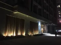 伊蓮·薩維爾酒店公寓（廣州珠江新城潭村地鐵站店）