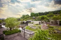 Samsara Hotels & Resorts Hotels in Langzhong