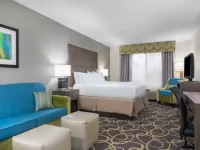 Holiday Inn Express & Suites AMES by IHG