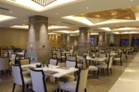 โรงแรมสไมเลอร์ ฮอตสปริง โรงแรมในหยงไท่