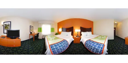 Fairfield by Marriott Inn & Suites Jefferson City Отели рядом с достопримечательностью «Биндер Лейк Павилион»