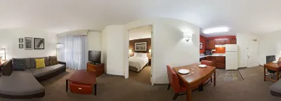 Residence Inn Greenville-Spartanburg Airport فنادق في غرينفيل