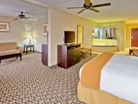 Holiday Inn Express & Suites CLINTON by IHG Hotels in 