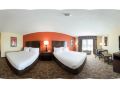 holiday-inn-express-and-suites-lexington-downtown-area-keeneland-an-ihg-hotel