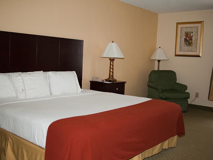 Holiday Inn Express Scottsburg, an Ihg Hotel