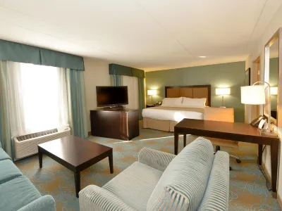 Holiday Inn Express & Suites Waterloo - ST. Jacobs Area Hotels in Woolwich