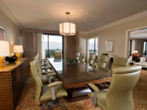 เจดับบลิว แมริออท เดสเซิร์ตสปริงส์ รีสอร์ทแอนด์สปา โรงแรมในปาล์มดีเซิร์ท