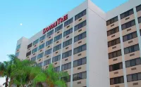 DoubleTree by Hilton Los Angeles Norwalk Hotels in La Mirada