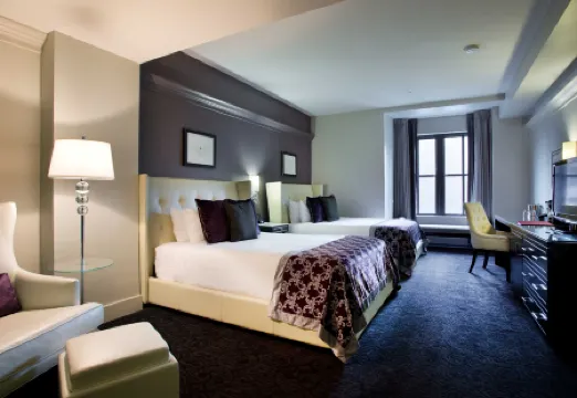 Ambassador Hotel Kansas City, Autograph Collection