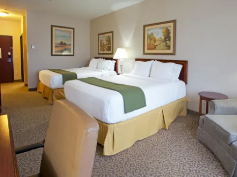 Holiday Inn Express & Suites Conroe I-45 North by IHG