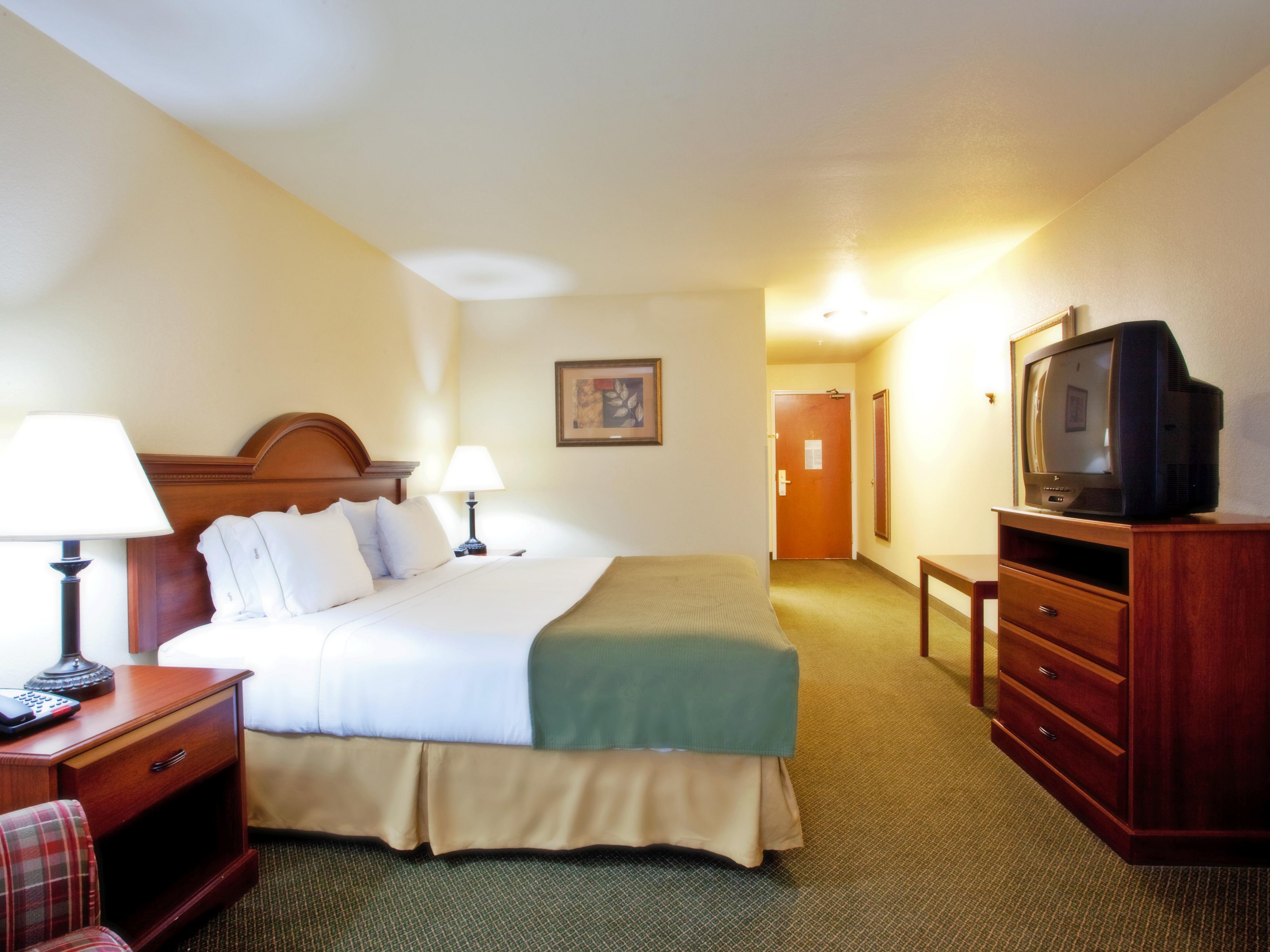 Holiday Inn Express Hotel & Suites Claypool Hill -Richlands Area, an Ihg Hotel