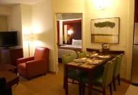 Residence Inn Pittsburgh Monroeville/Wilkins Township Hôtels à : Monroeville