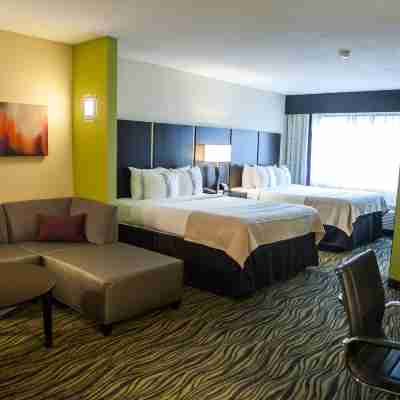 Holiday Inn Little Rock West - Chenal Pkwy Rooms