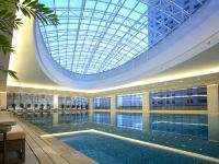 大连新世界酒店 - 室内游泳池