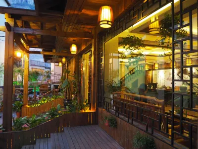 YIhe Lianhua Yanying Hotel Hotels near Lingfeng Scenic Area