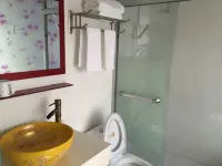 Yijia Hotel (Zhenjiang Jiangsu University)