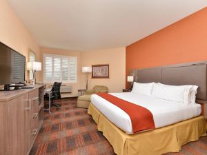 Holiday Inn Express & Suites Elk Grove Central - Hwy 99