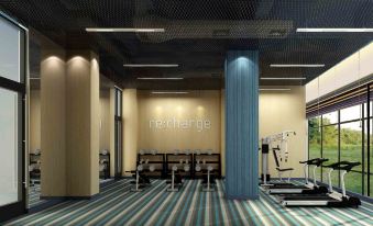 Yancheng Baolong Yiyue Select Hotel