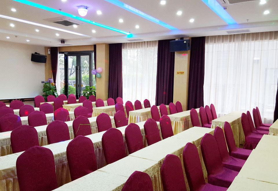 3. 링항 호텔 선전..