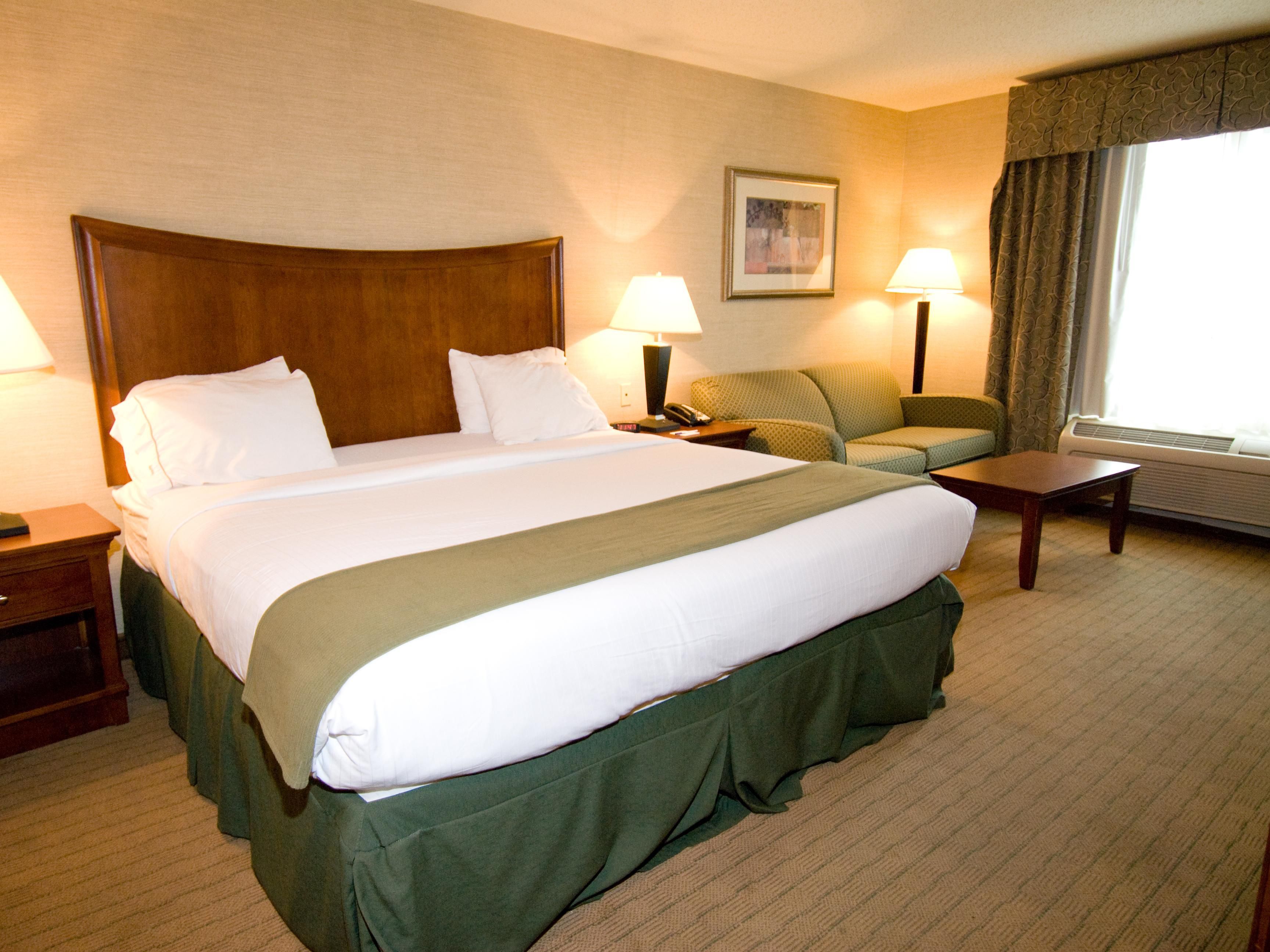 Holiday Inn Express Hotel & Suites Urbana-Champaign-U of I Area, an Ihg Hotel